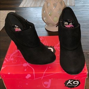 High heel black booties